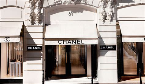 chanel boutique in mumbai